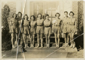 women-soccer-team-1939